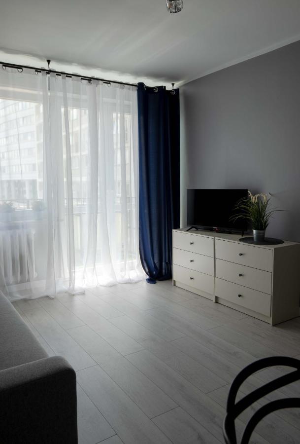 Apartament Wika Varşovia Exterior foto