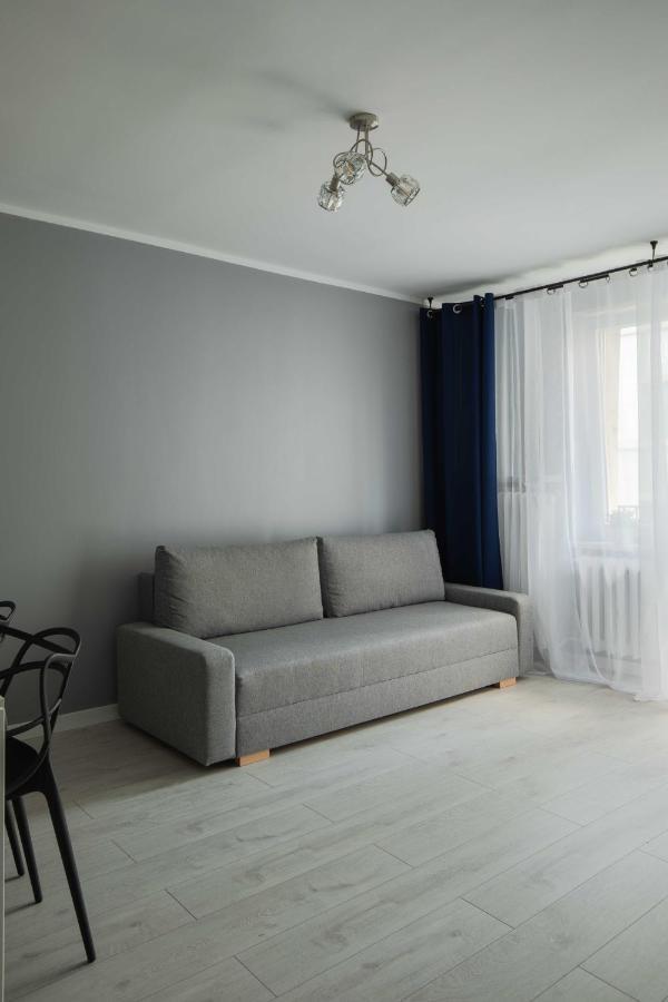 Apartament Wika Varşovia Exterior foto